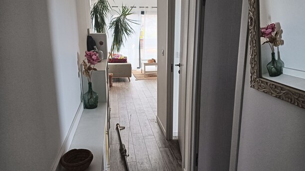 Unclassified image, 1 of 9, button - Appartement se Trouvant au Premier Étage D'une Maison Individuelle (Marseille)