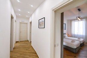 4 bedrooms, iron/ironing board, WiFi, bed sheets - St Peter DOC house (Roma)