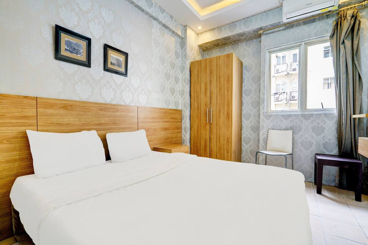 Deluxe Double Room | Desk, free WiFi, bed sheets