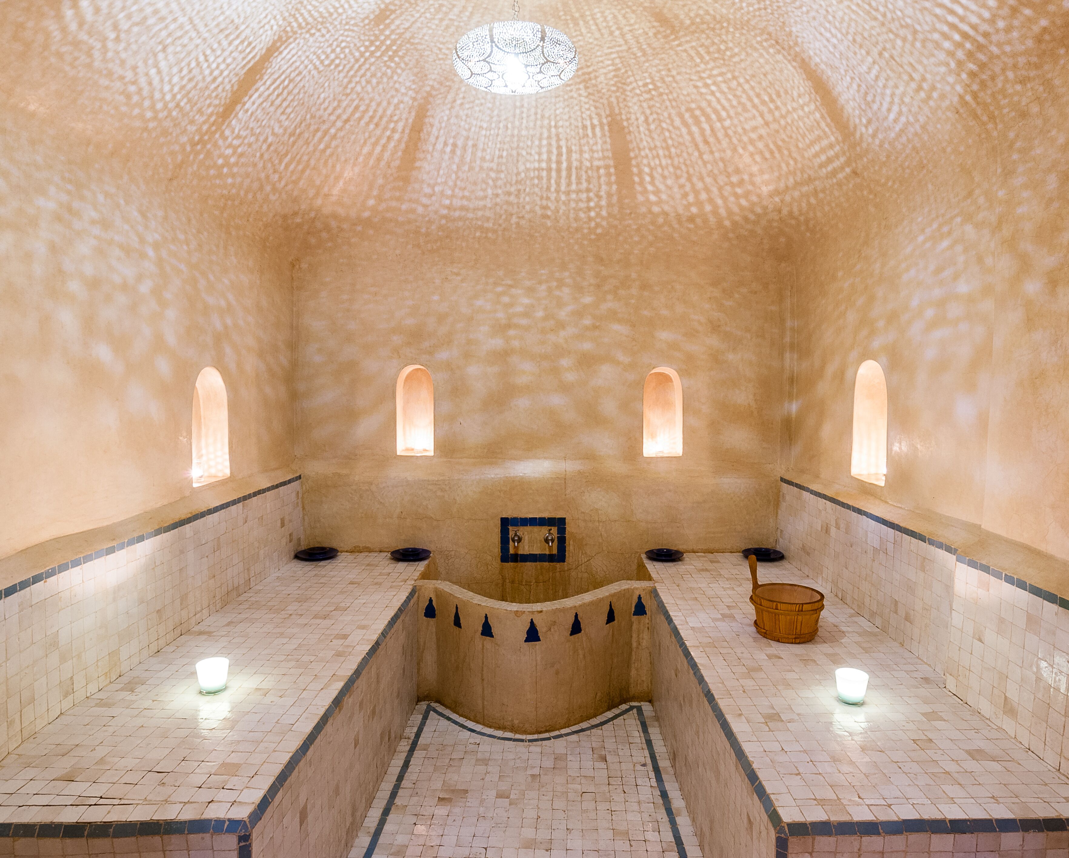 Espace de soins pour les couples, hammam, soins corporels