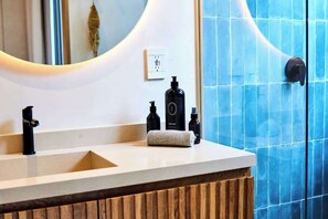Hair dryer, towels - Aflora Jewel Modern Loft with Beach Club. Access (Tulum)