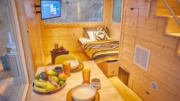 2 sovrum, strykjärn/strykbräda, gratis wi-fi och sängkläder