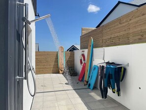 Property grounds - Luxury Home Near Surf Beach & Restaurants (Cornwall)