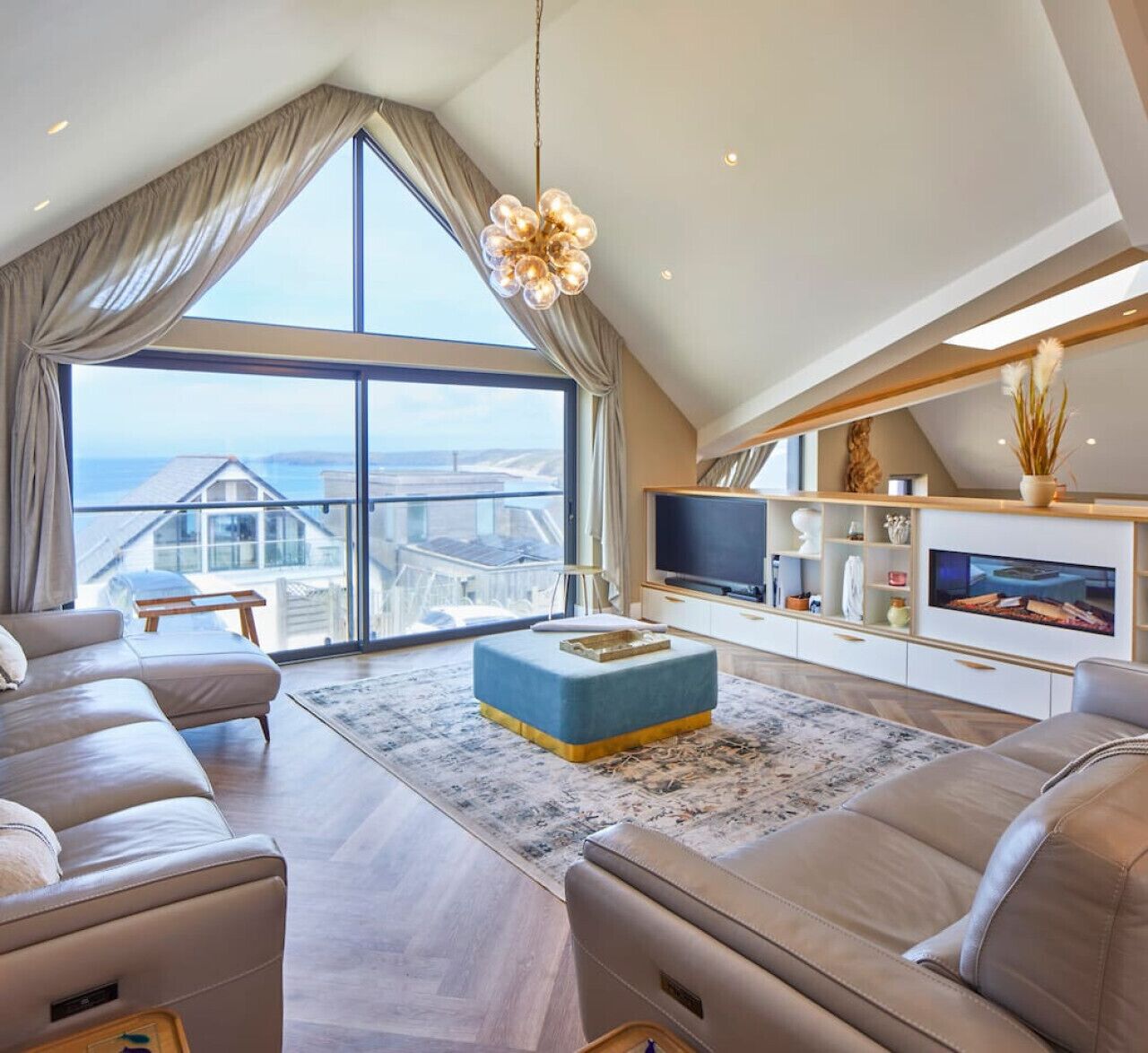 Smart TV, fireplace, video games, offices