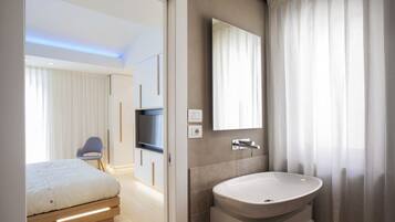 2 Schlafzimmer, Bügeleisen/Bügelbrett, kostenloses WLAN, Bettwäsche