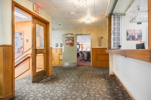 Lobby - Eldorado, a Coast Hotel (Dawson City)
