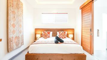 Villa (4 Bedrooms) | Exterior