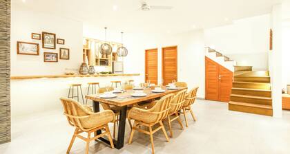 New 5BR Villa Beach at 200m Canggu