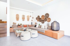 Villa (4 Bedrooms) | Udendørsområde