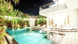 Vila (4 Bedrooms) | Eksterior