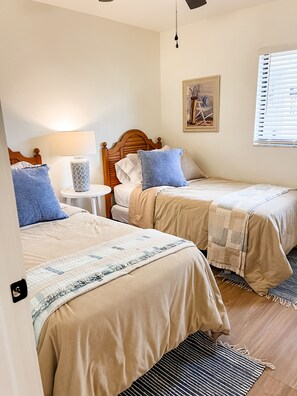 3 bedrooms, iron/ironing board, WiFi, bed sheets