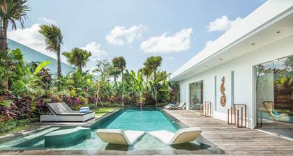 Huge Loft 200m From the Beach Canggu