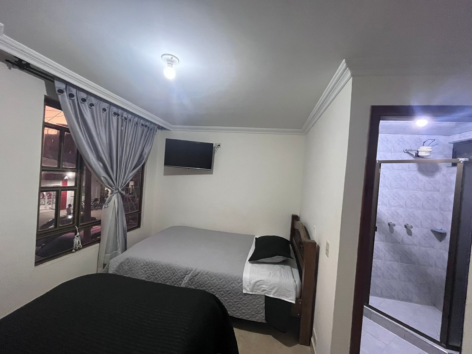 Muebles diferentes y wifi gratis 