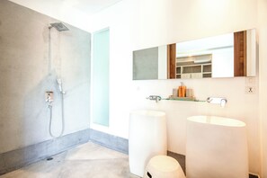 Villa (5 Bedrooms) | Außenbereich