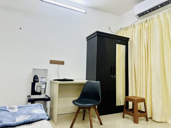 Beautiful 1-bed Studio In Dhaka - Dakka