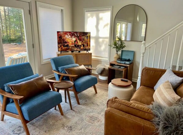 Smart TV, books, music library