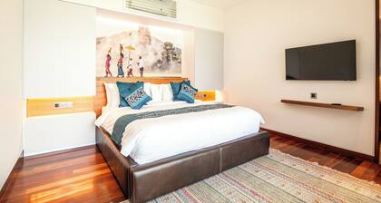 Exquisite 4BR Haven, 5min Stroll to Beach Canggu