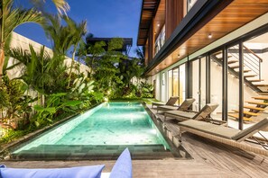 Vila (NOMA 1 · Elegant 5BR Villa beach at ) | Eksterior