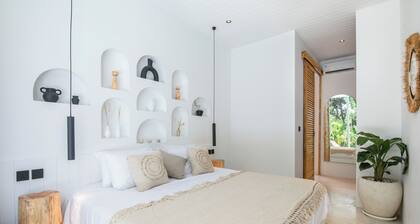 New 2 BR Villa 2mins to Bingin Beach