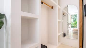 Villa (2 Bedrooms) | Exterior