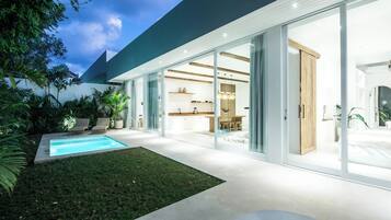 Villa (2 Bedrooms) | Front of property