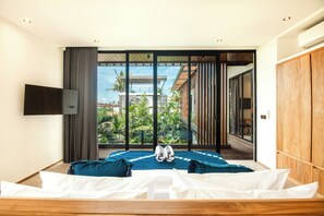 Villa (5 Bedrooms) | Exterior