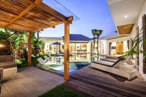 วิลล่า (6 Bedrooms) | บริเวณภายนอก