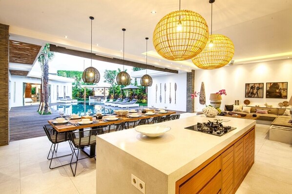 Vila (6 Bedrooms) | Fachada