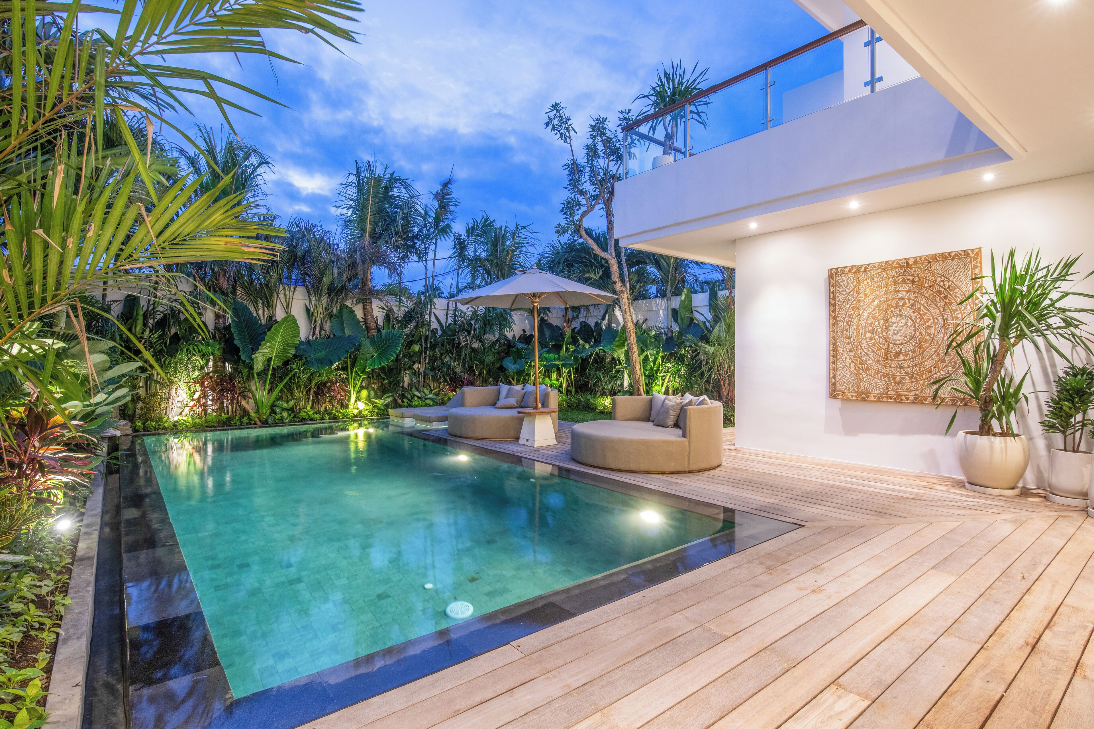 Villa (4 Bedrooms) | Exterior