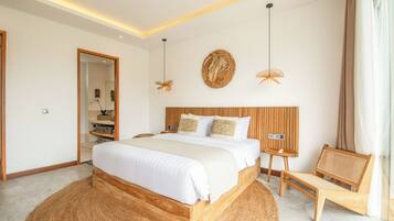 Villa (4 Bedrooms) | Exterior