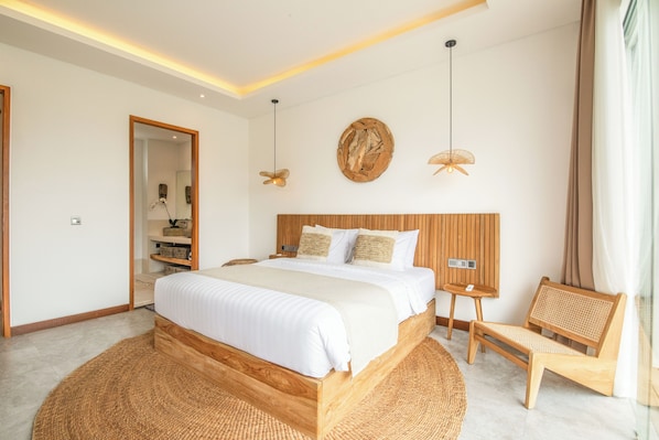 Villa (4 Bedrooms) | Exterior
