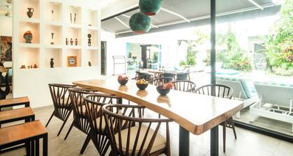Mette 3br Villa