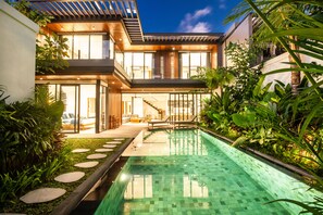 Villa (NOMA 5 VICTUM · ) | Außenbereich