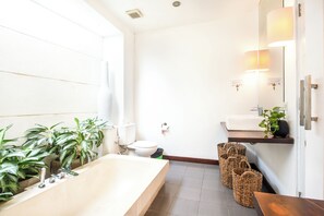Villa (2 Bedrooms) | Exterior