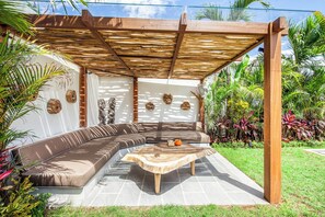 Villa (4 Bedrooms) | Außenbereich
