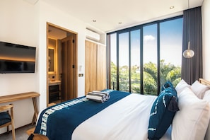 Exterior - Coastal Charm: 4BR New Villa, 200m to Canggu Beach (Munggu)