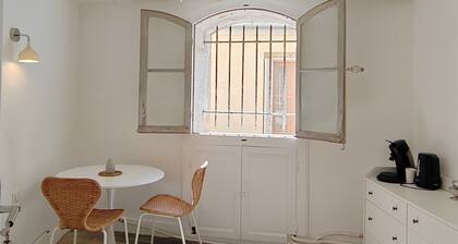 Palais des Rois d'Aragon