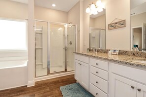 Casa, varias camas (Once Upon A Tide) | Baño