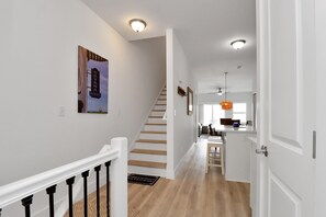 House, Multiple Beds (Waterside Retreat) | Interior