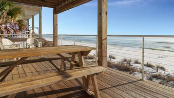 Townhouse, Beberapa Tempat Tidur (Holiday House A) | Tempat makan outdoor