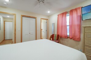 Townhome, Multiple Beds (Holiday House A) | 3 bedrooms - Holiday House A (Port St. Joe)