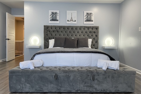 3 soverom, strykejern/-brett, wi-fi og sengetøy