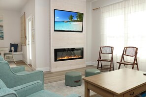 Living area - Shell Yeah (Port St. Joe)