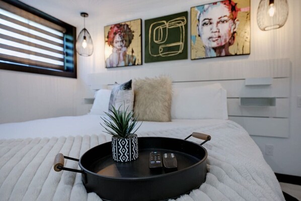 1 chambre, bureau, fer et planche à repasser, Wi-Fi gratuit