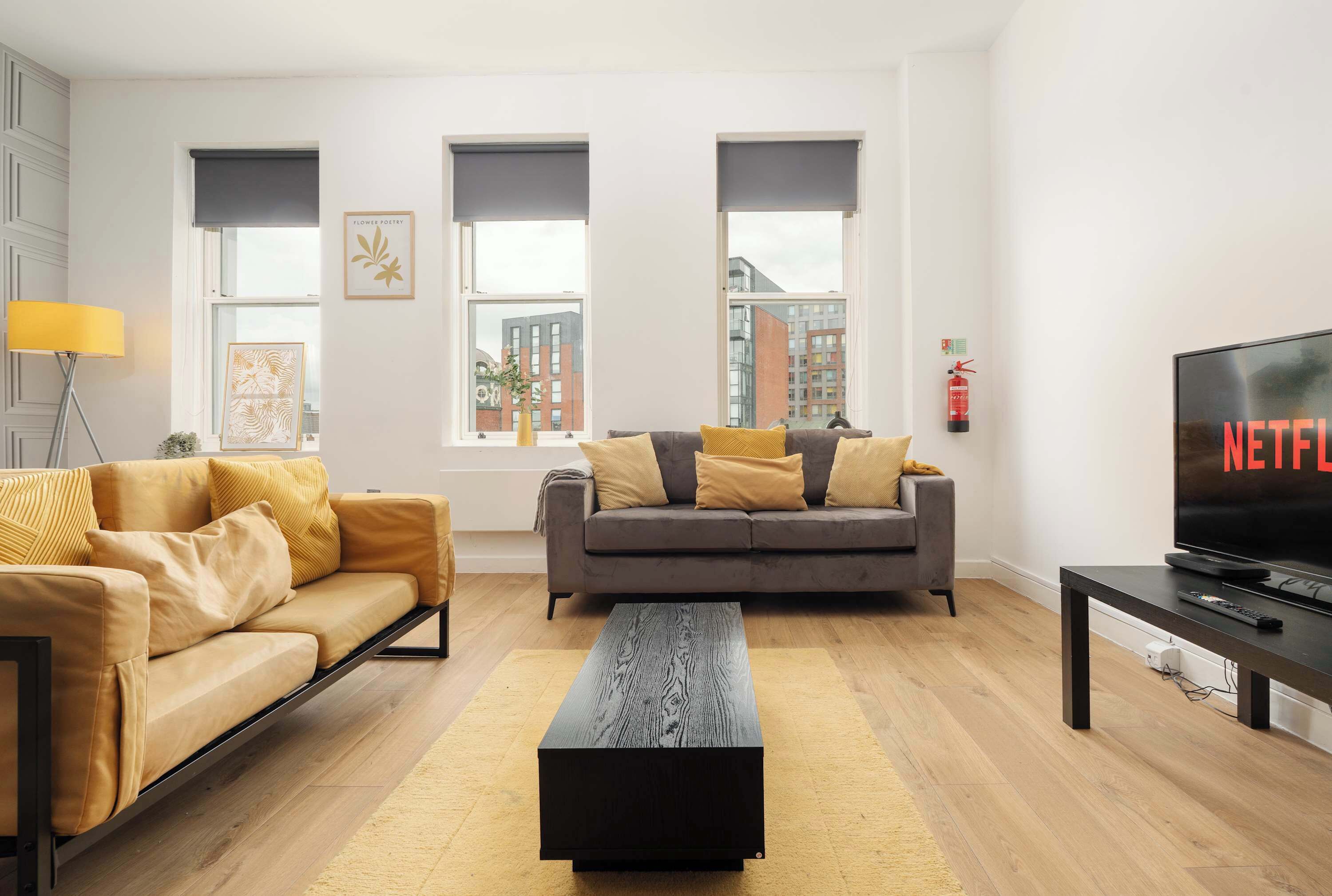 Spacious Apartment For Groups In City Centre - Liverpool, UK