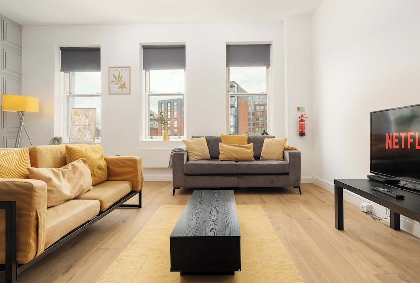 Spacious Apartment For Groups In City Centre - Liverpool, UK
