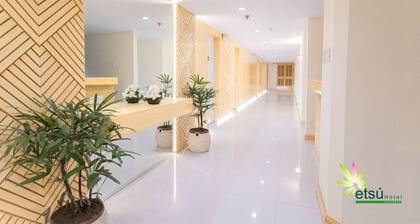 Etsu Hotel Ideal Studio for Couples. Stay & Relax