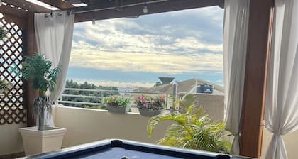 Lianas Rooftop Entire Apartment With Private Jacuzzi Just 8 min Near the Beach
