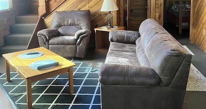 NEW RIVER GORGE CABINS-ALMOST HEAVEN