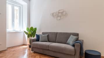 Comfort Room | Living area